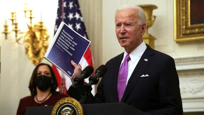 500000-Deaths-Warns-Biden