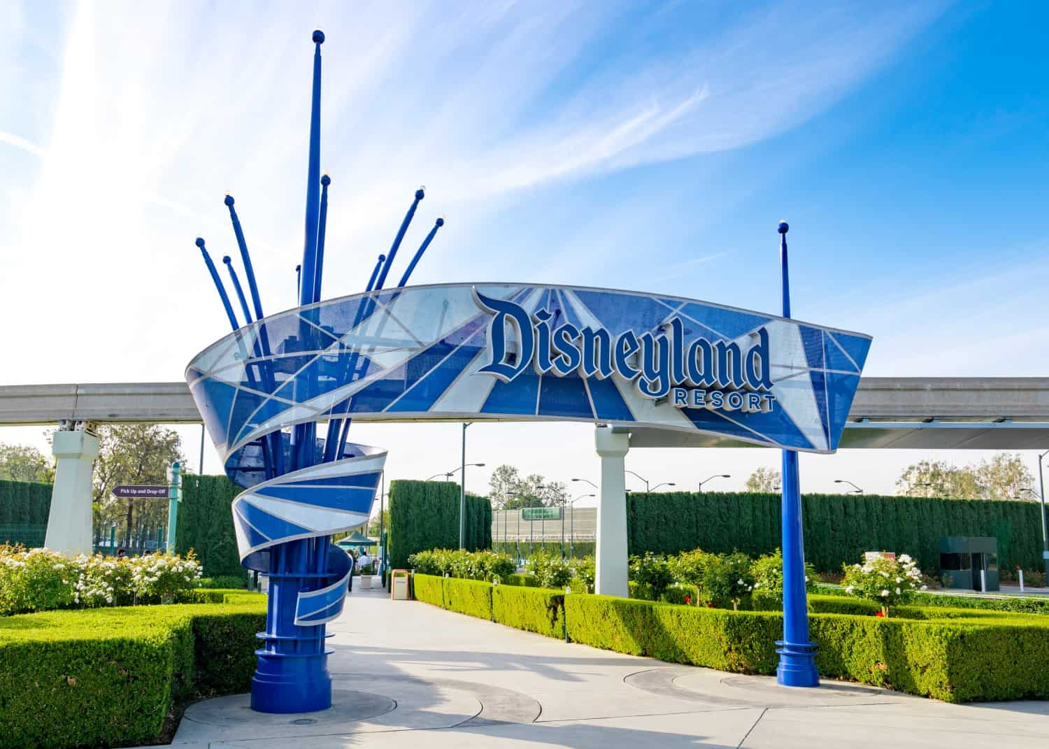 Disneyland Can Be Reopened On April 1