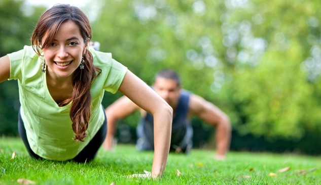 How Working Out Outdoors Can Help One Stay Fit, Happy And Healthy? 