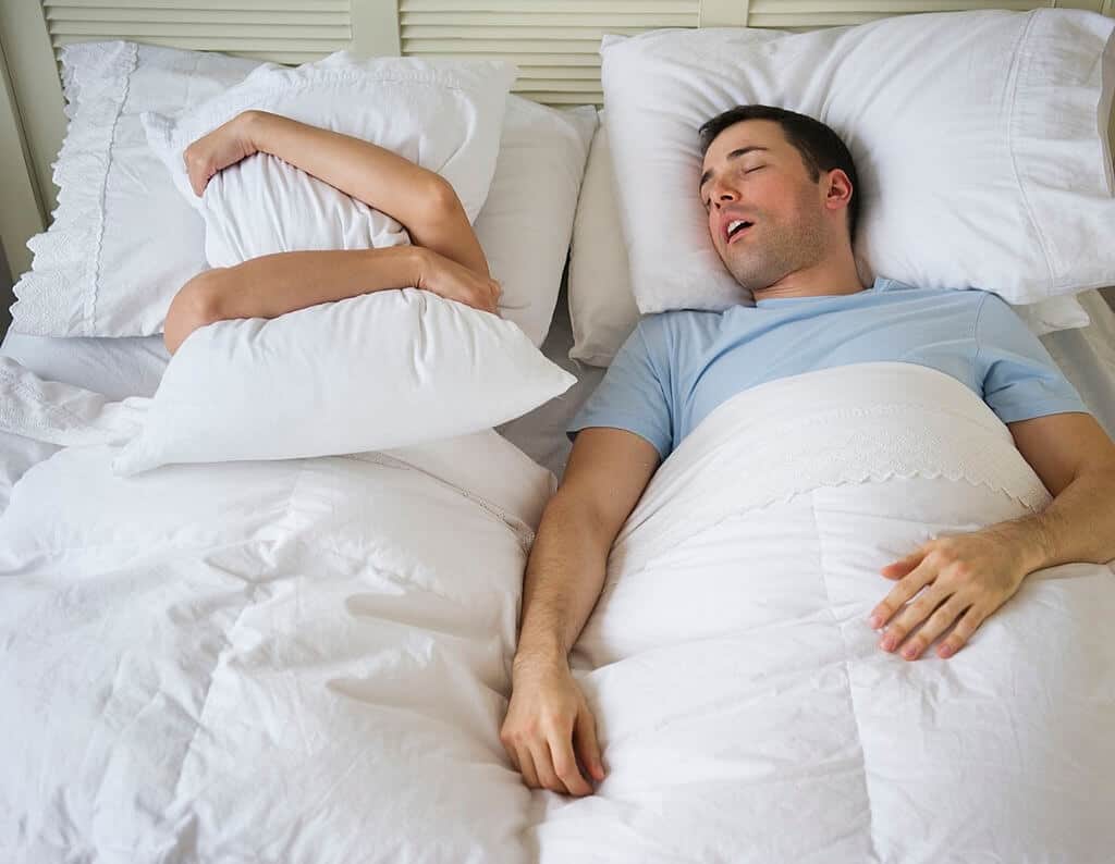 Few Hints That Signal That Snoring Can Be Potentially Dangerous
