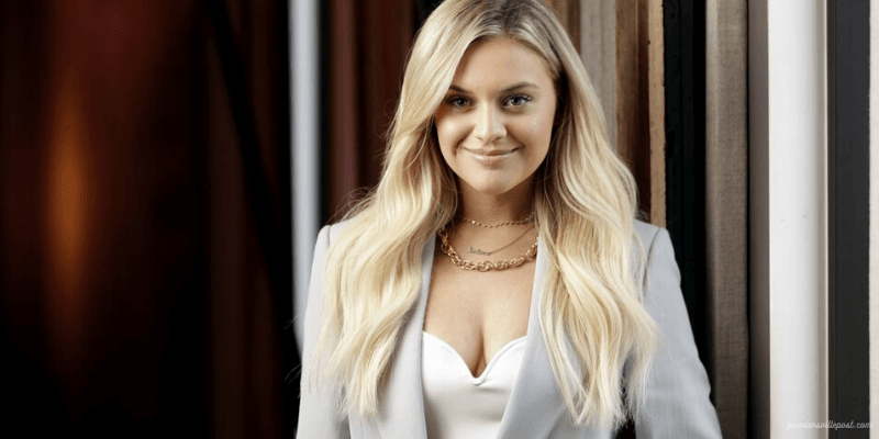 Kelsea Ballerini Admits She Still Struggles With Stage Fright,