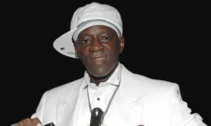 Who-Is-Flavor-Flav-Net-Worth-2022-Age-Spouse-Kids-Income-And-More