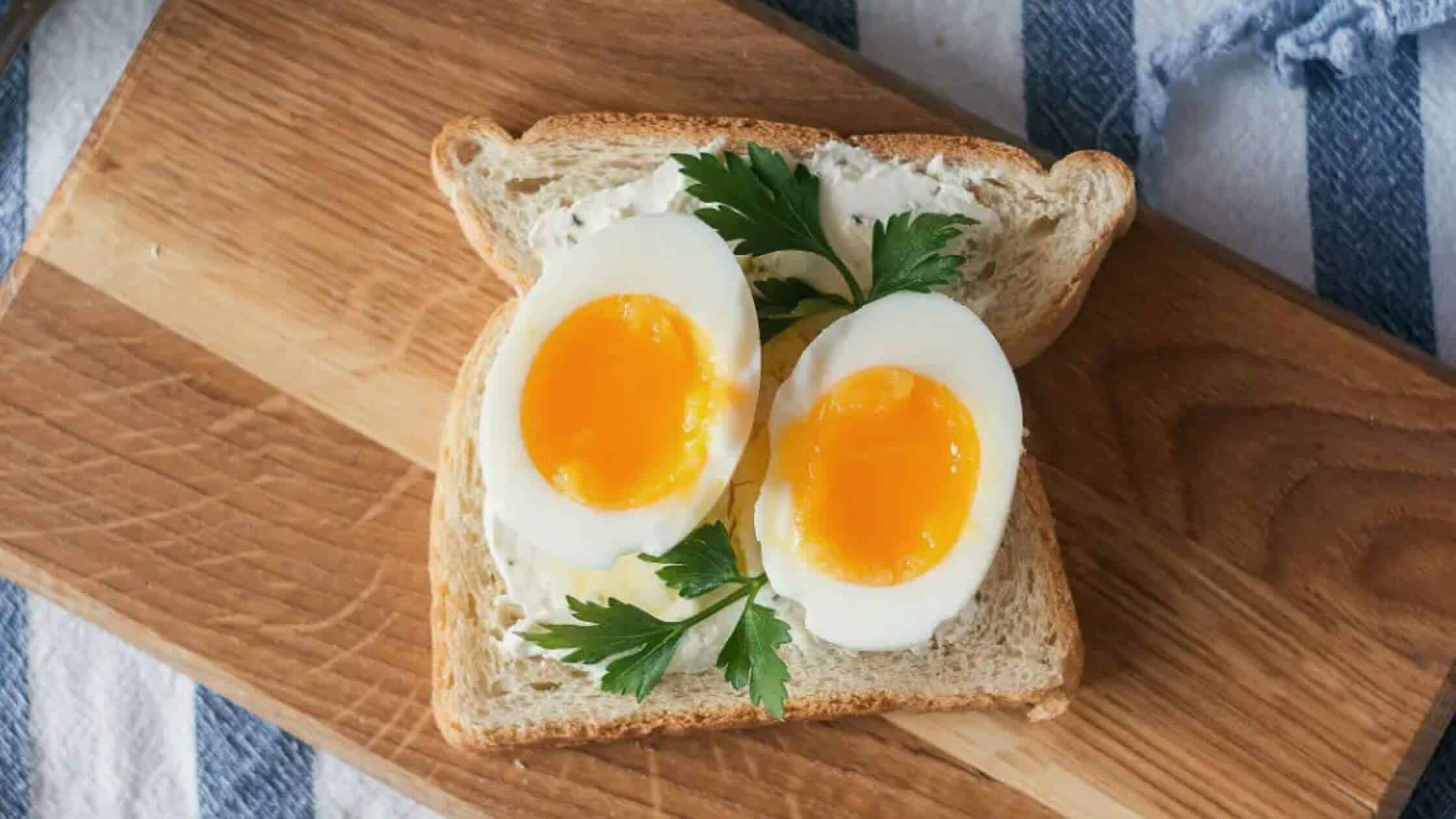 Is Eggs Good For Cholesterol?