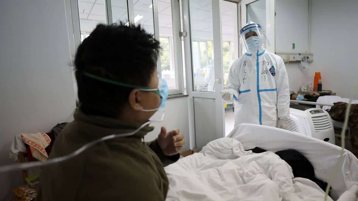 CDC گزارش می دهد که ایالات متحده در زمستان امسال با بالاترین میزان موارد آنفولانزا و RSV مواجه است