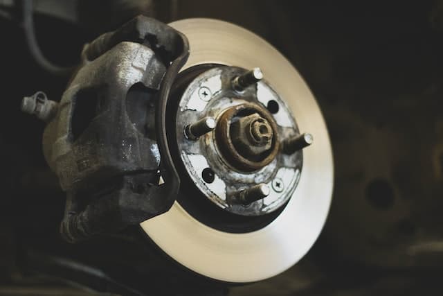 Reasons why you need aftermarket brake lines