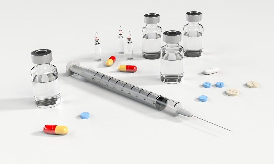 Free Syringe Pill illustration and picture